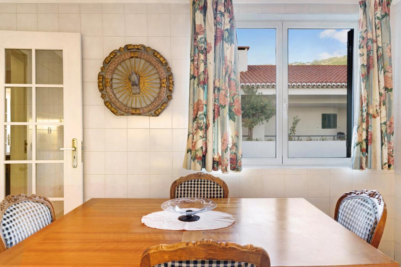 Bela Sao Tiago 36 Apartment ฟุงชาล ภายนอก รูปภาพ