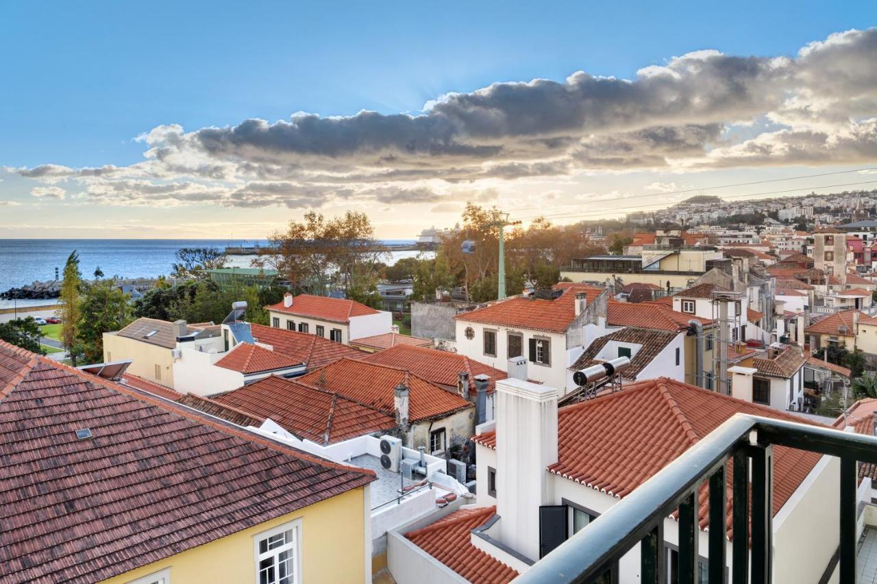 Bela Sao Tiago 36 Apartment ฟุงชาล ภายนอก รูปภาพ