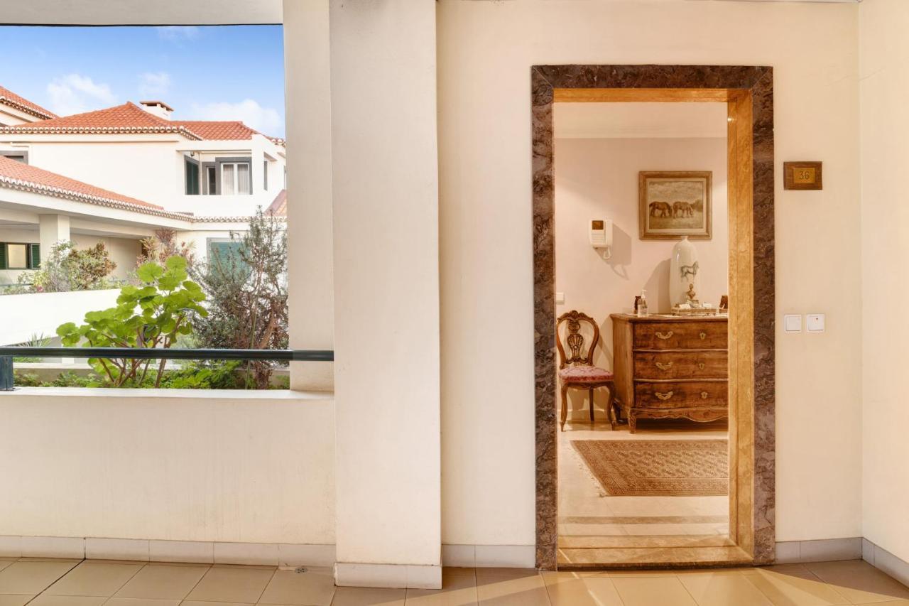 Bela Sao Tiago 36 Apartment ฟุงชาล ภายนอก รูปภาพ